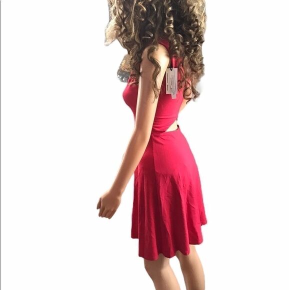 Twentytees Red Cut Out Dress Small Women's NWT - Picture 13 of 14